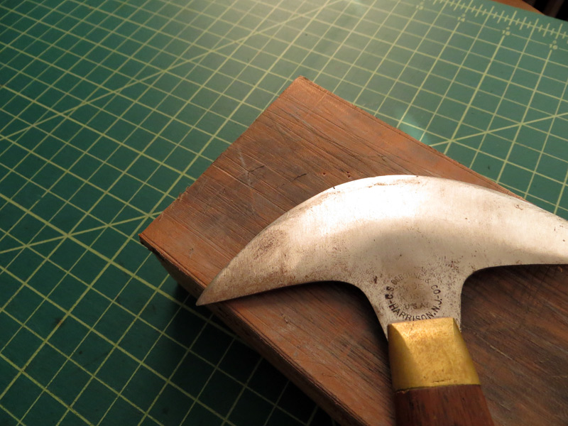 Sharpened Round Knife