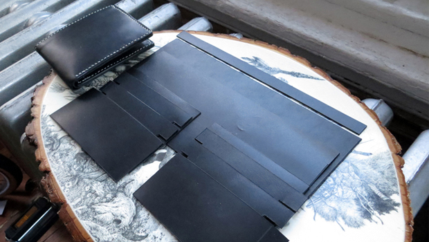 Leather bi-fold Wallets Banner