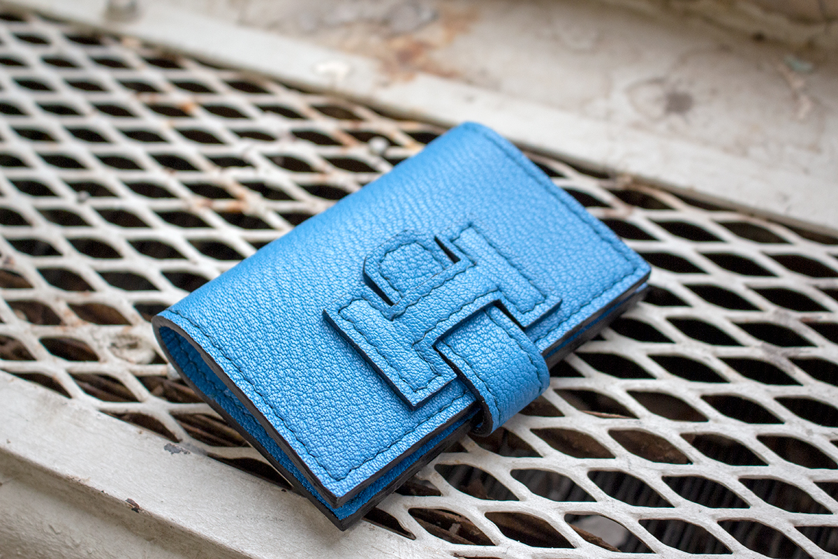 Making a luxury Hermes style leather card holder